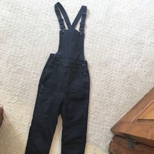 Madewell RARE black skinny criss cross overalls XS